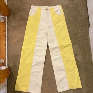 BDG high rise and wide leg color block yellow and white jeans size 27